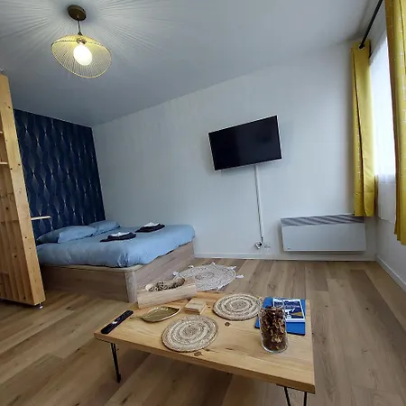 La Pause Valognaise Parking Privé Appartement