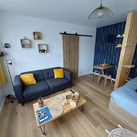 La Pause Valognaise Parking Privé Appartement *